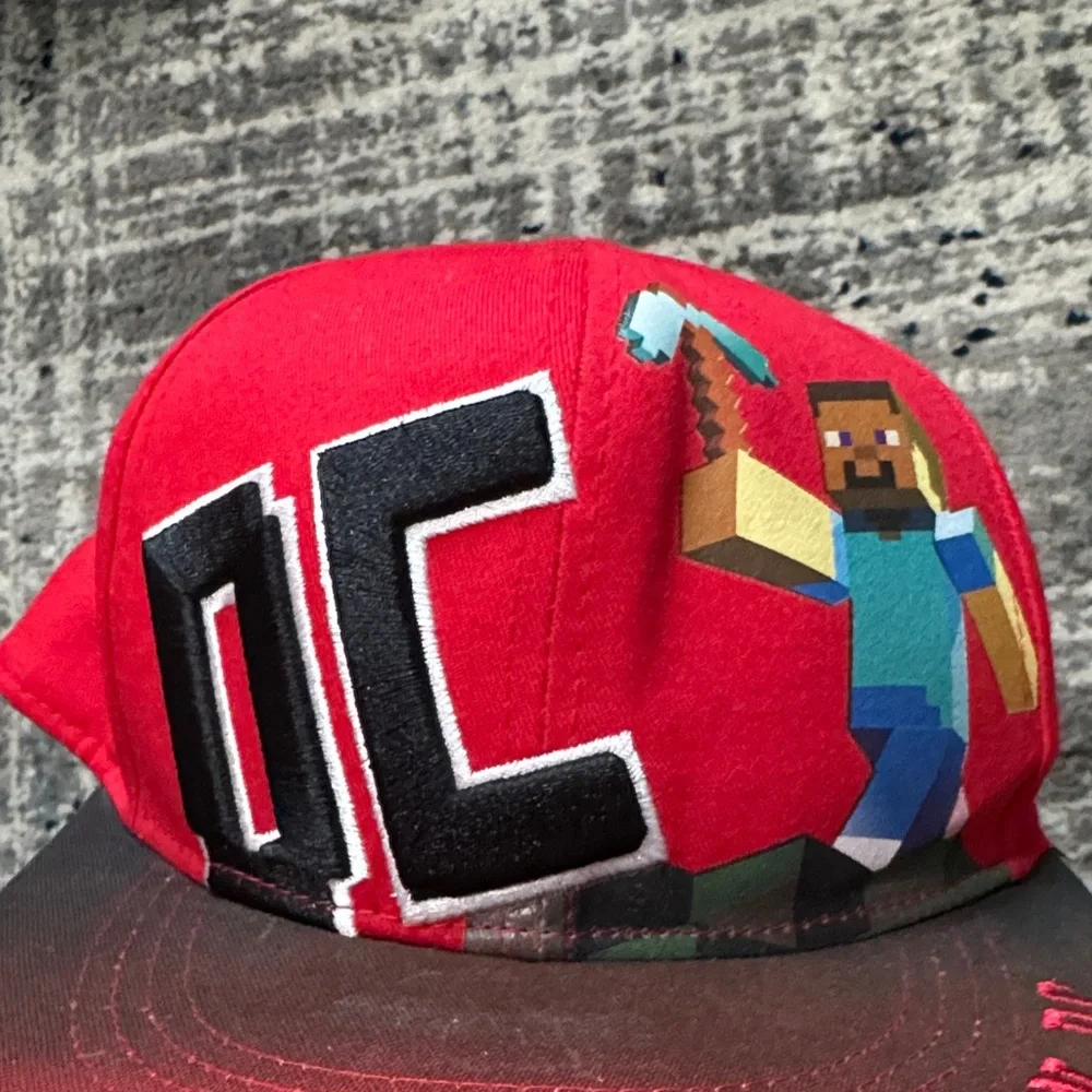 DC Minecraft Red Hat